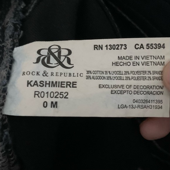 Rock & Republic Kashmiere Dark Wash Custom Distressed Skinny Jeans - Size 0 - Picture 6 of 7